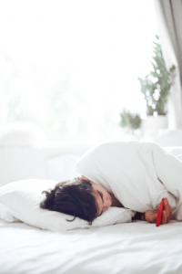 Schlafmangel : 6 Faktoren, Folgen und Hilfsmitteln